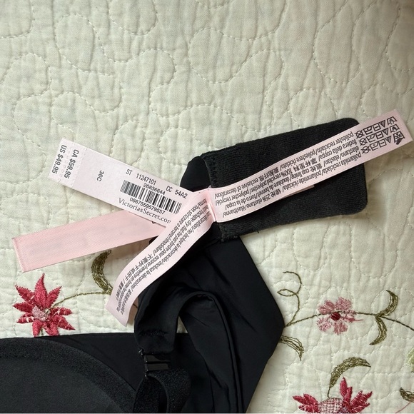 Victoria's Secret Bra Womens 36C Black Wear Push Up NWT $49 - Picture 3 of 4